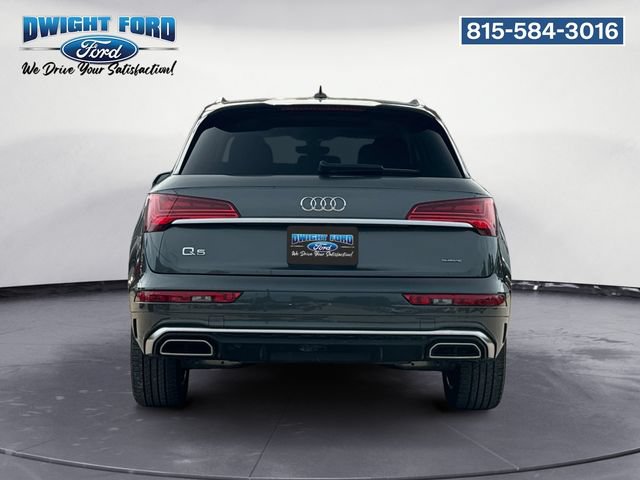 Used 2023 Audi Q5 2.0T Premium w/ Convenience Package AWD/4WD image 4
