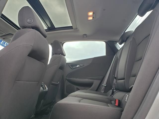 Used 2023 Chevrolet Malibu LT FWD image 16