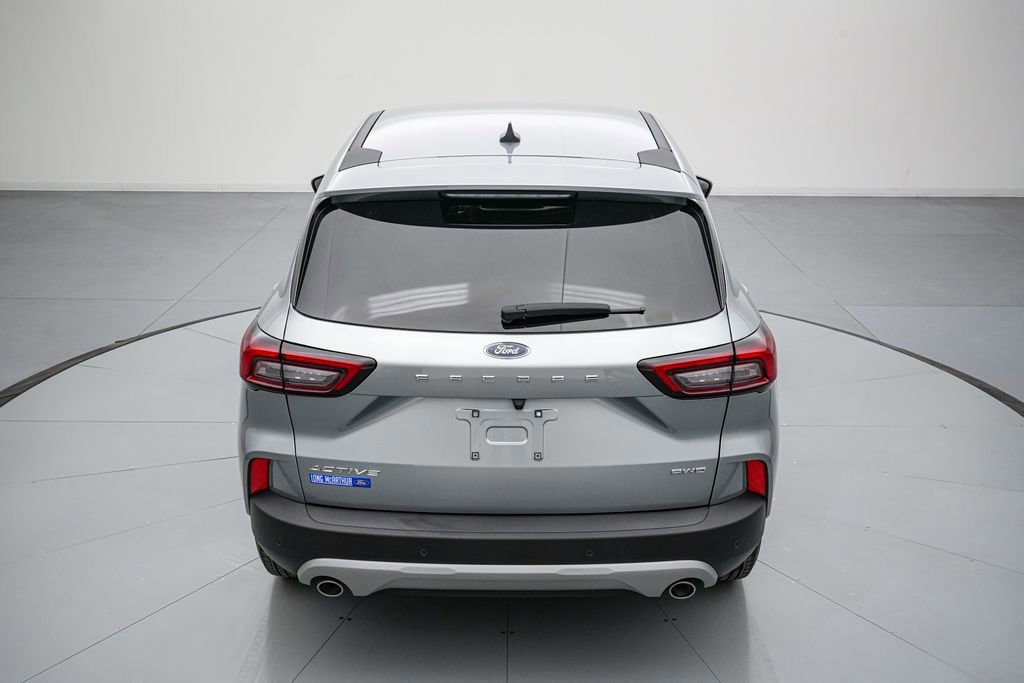 Certified 2024 Ford Escape Active w/ Tech Pack #2 image 4