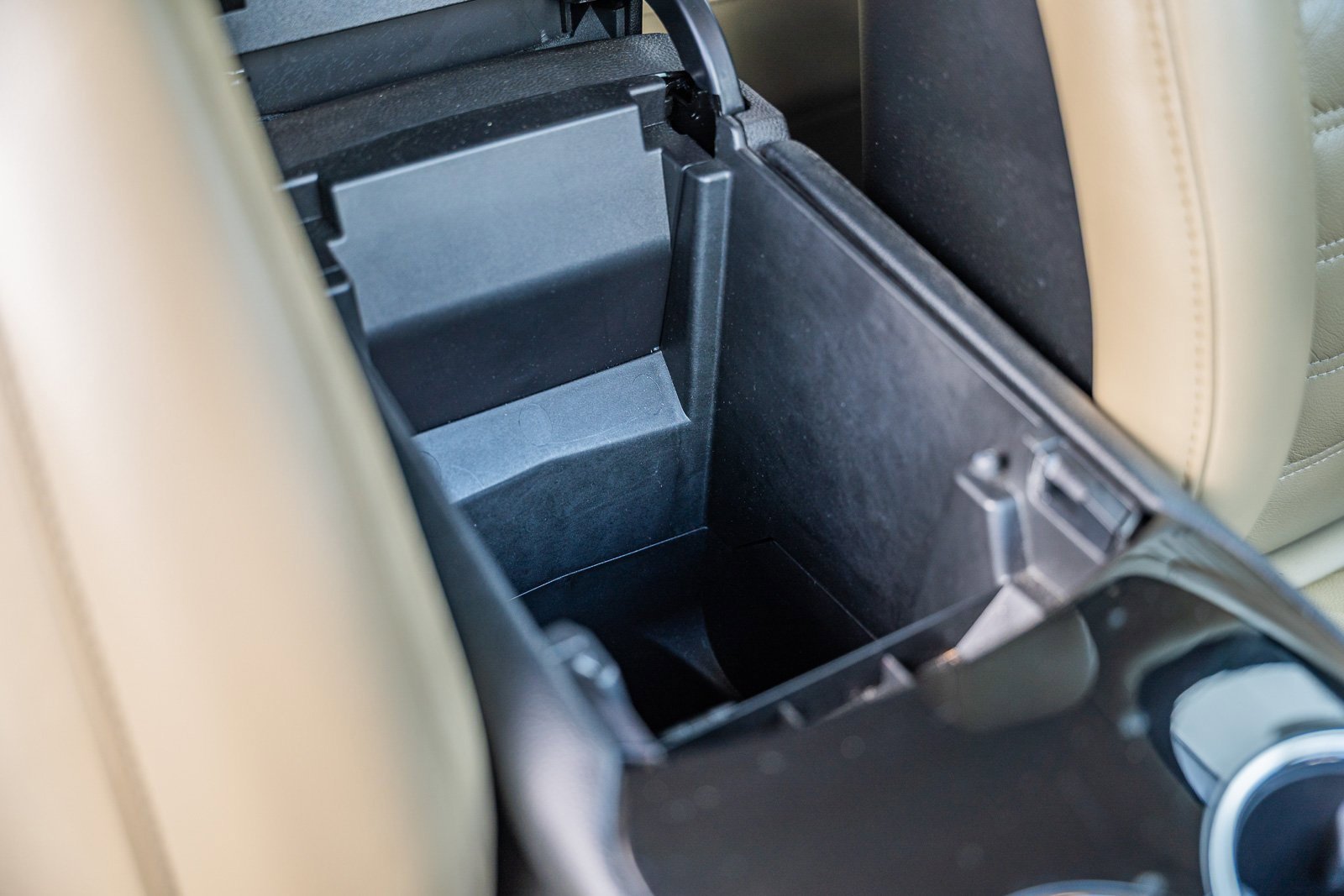 Certified 2017 Ford Edge SEL w/ Equipment Group 201A image 11