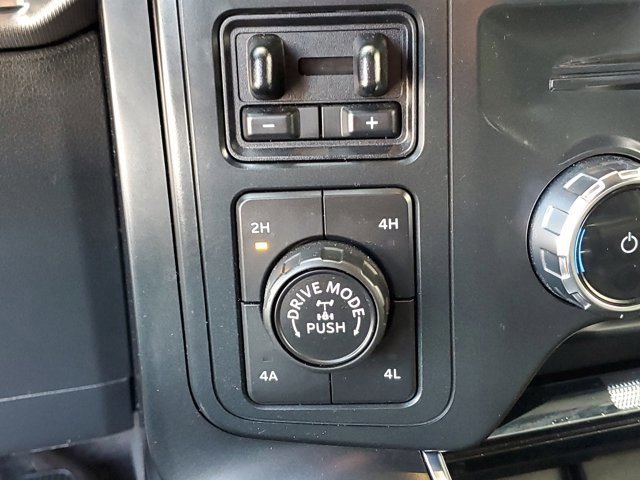 Certified 2022 Ford F150 Raptor w/ Equipment Group 801A High image 31