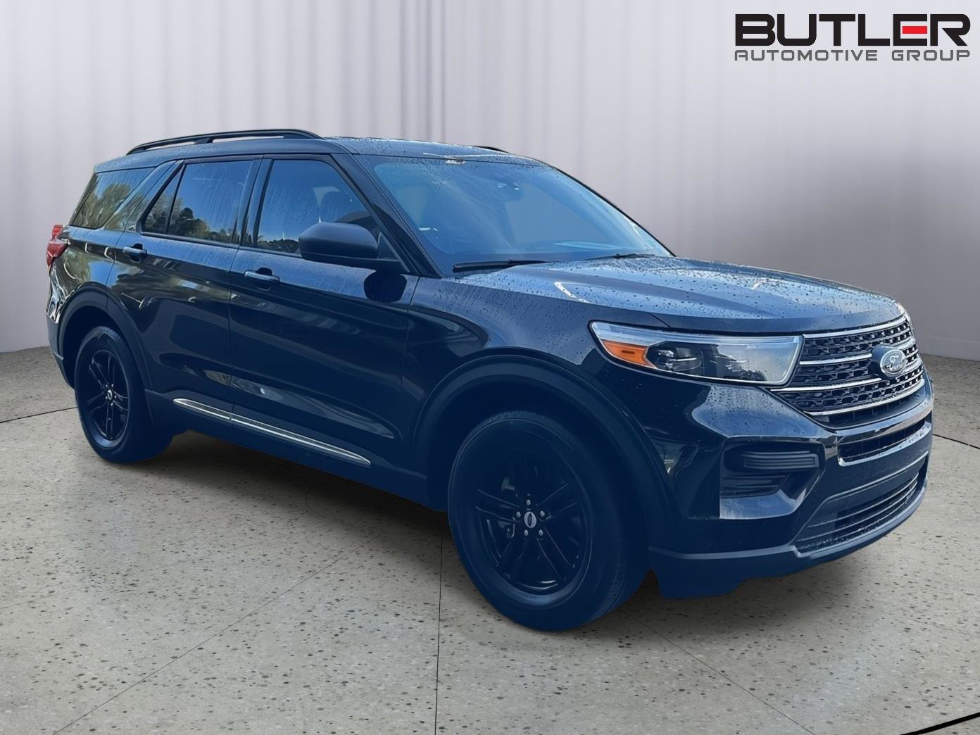 Certified 2023 Ford Explorer XLT RWD image 7