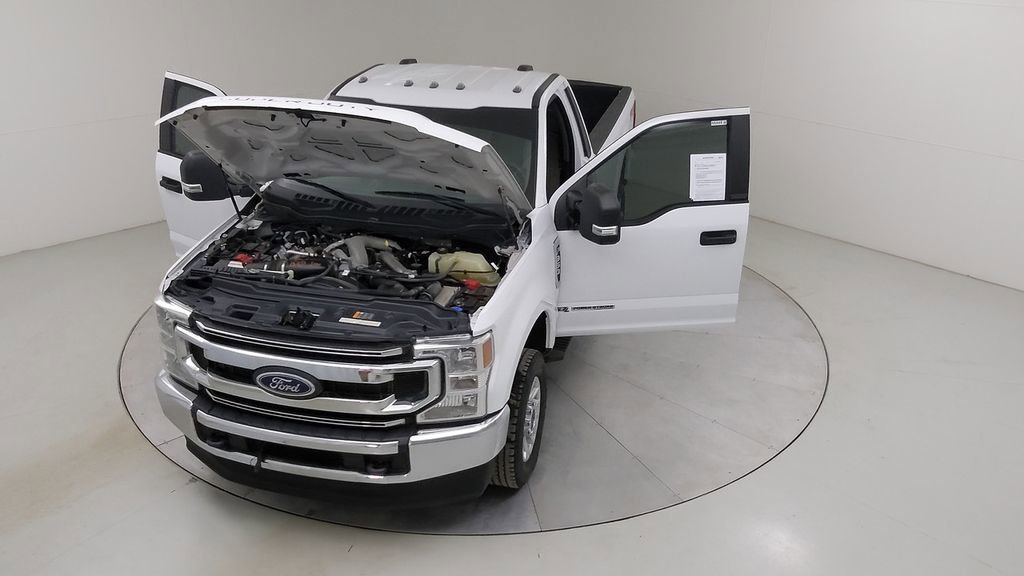 Certified 2022 Ford F350 XLT w/ FX4 Off-Road Package AWD/4WD image 41