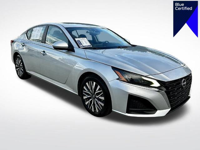 Used 2023 Nissan Altima 2.5 SV