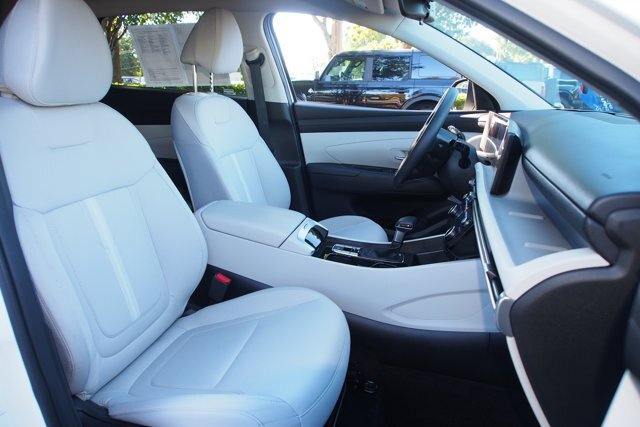 Used 2025 Hyundai Tucson SEL AWD/4WD image 11