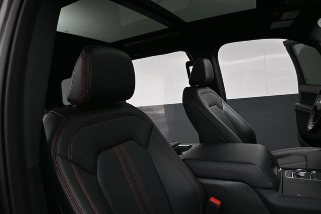 Certified 2024 Ford Expedition Limited AWD/4WD image 32