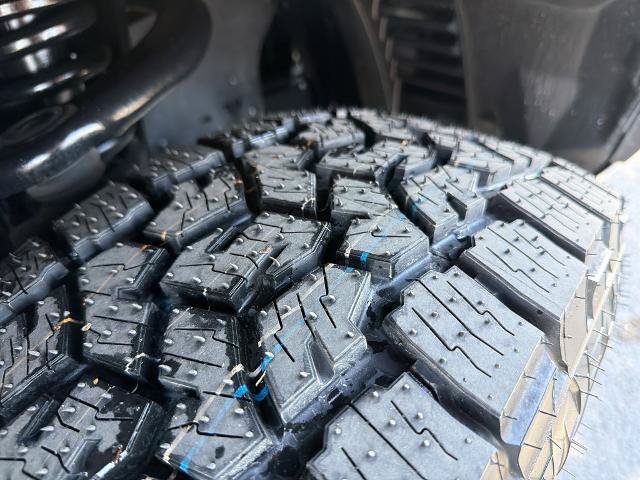 Used 2021 Toyota Tacoma SR5 w/ Trail Edition AWD/4WD image 6