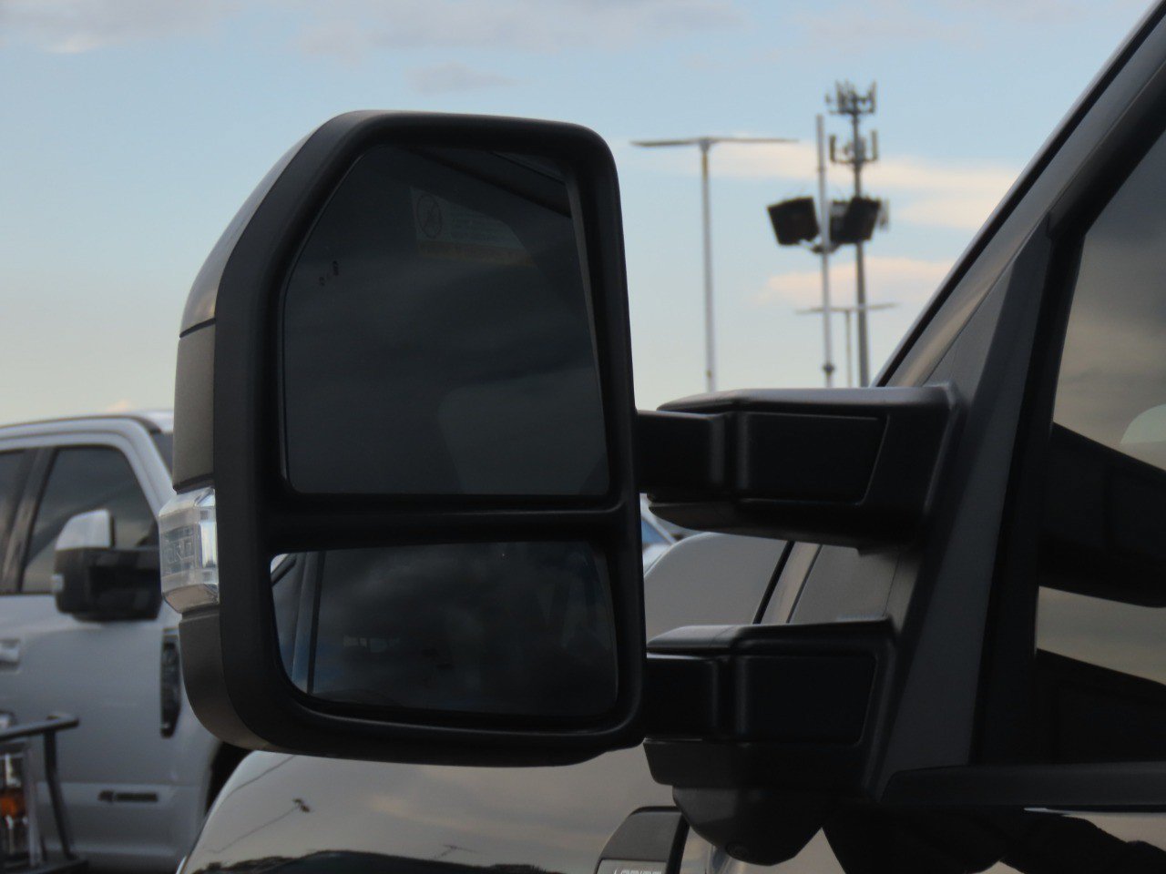 Certified 2025 Ford F350 Lariat AWD/4WD image 16