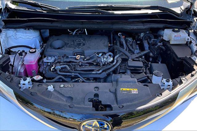 Used 2024 Toyota Sienna XSE FWD image 9