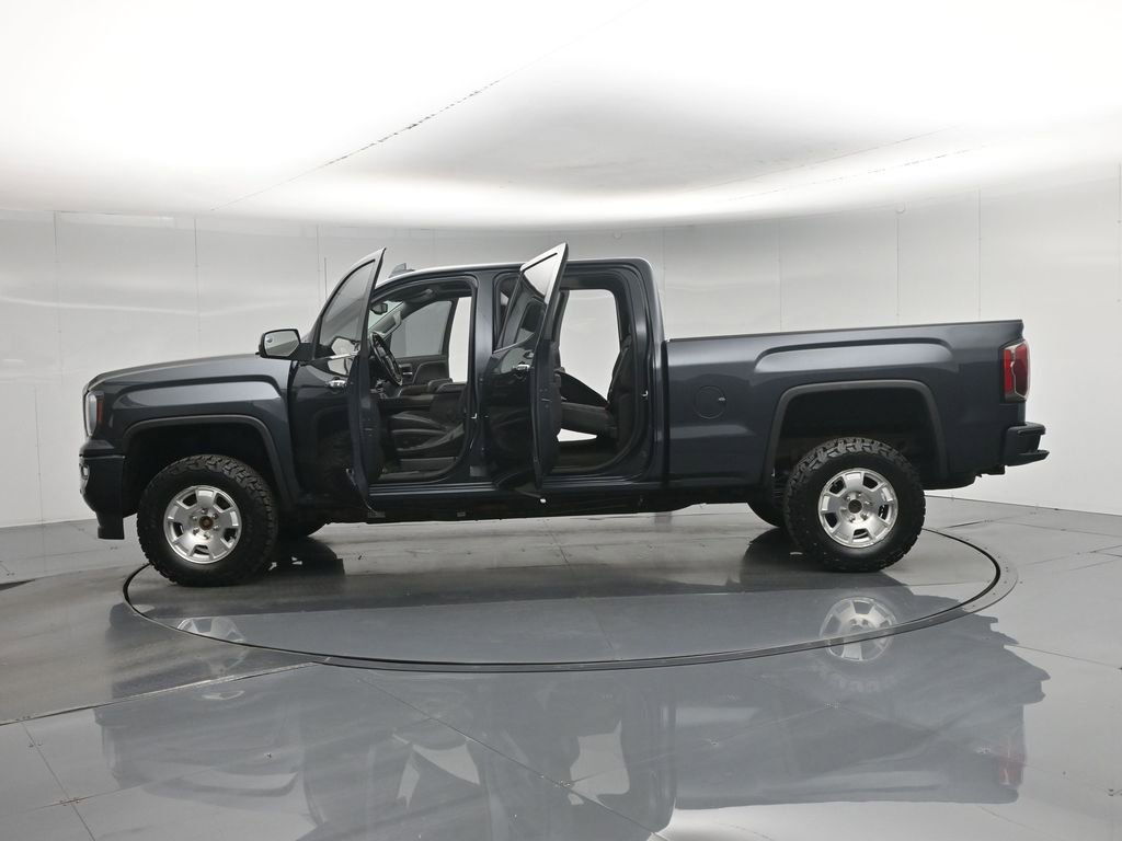 Used 2018 GMC Sierra 1500 Denali AWD/4WD image 5