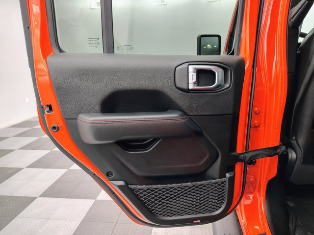 Used 2023 Jeep Wrangler Unlimited Rubicon w/ Dual Top Group AWD/4WD image 23