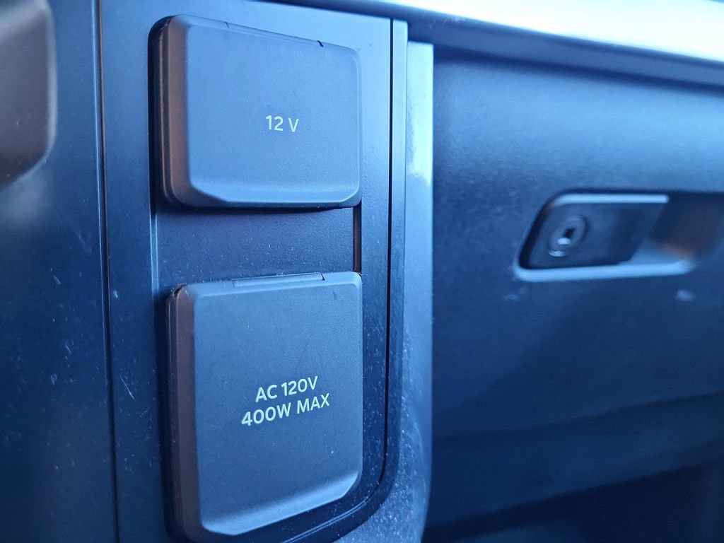 Certified 2023 Ford F150 Lariat w/ Equipment Group 502A High image 31