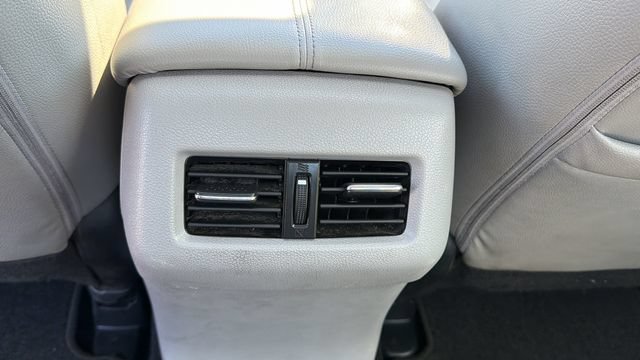 Used 2017 Honda Accord EX-L image 16