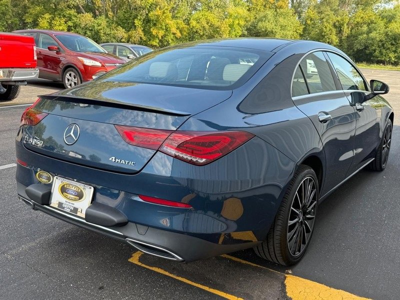 Used 2021 Mercedes-Benz CLA 250 4MATIC image 5