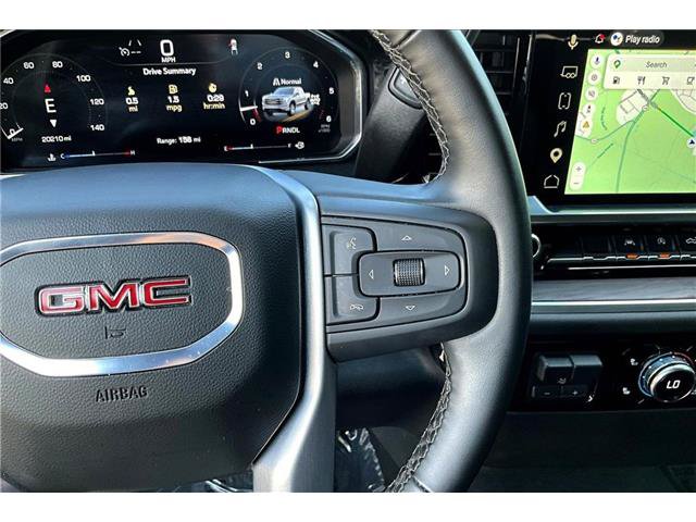 Used 2026 GMC Sierra 1500 SLT AWD/4WD image 15