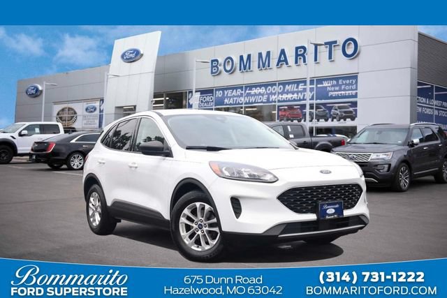 Certified 2022 Ford Escape SE w/ Convenience Package FWD image 1