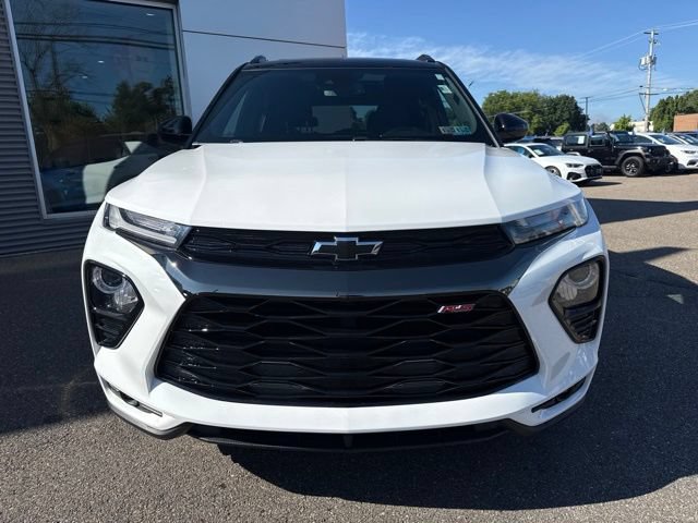 Used 2023 Chevrolet TrailBlazer RS w/ Sun and Liftgate Package AWD/4WD image 3