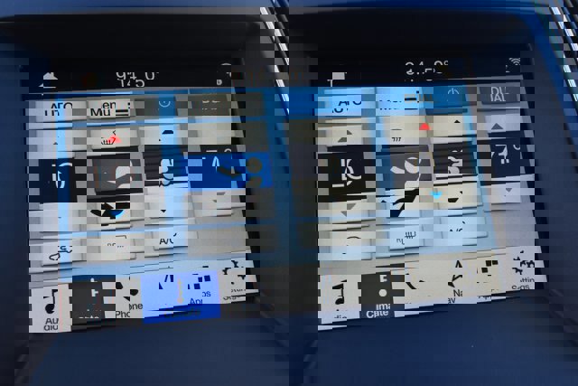 Certified 2019 Ford Edge Titanium w/ Equipment Group 301A image 30