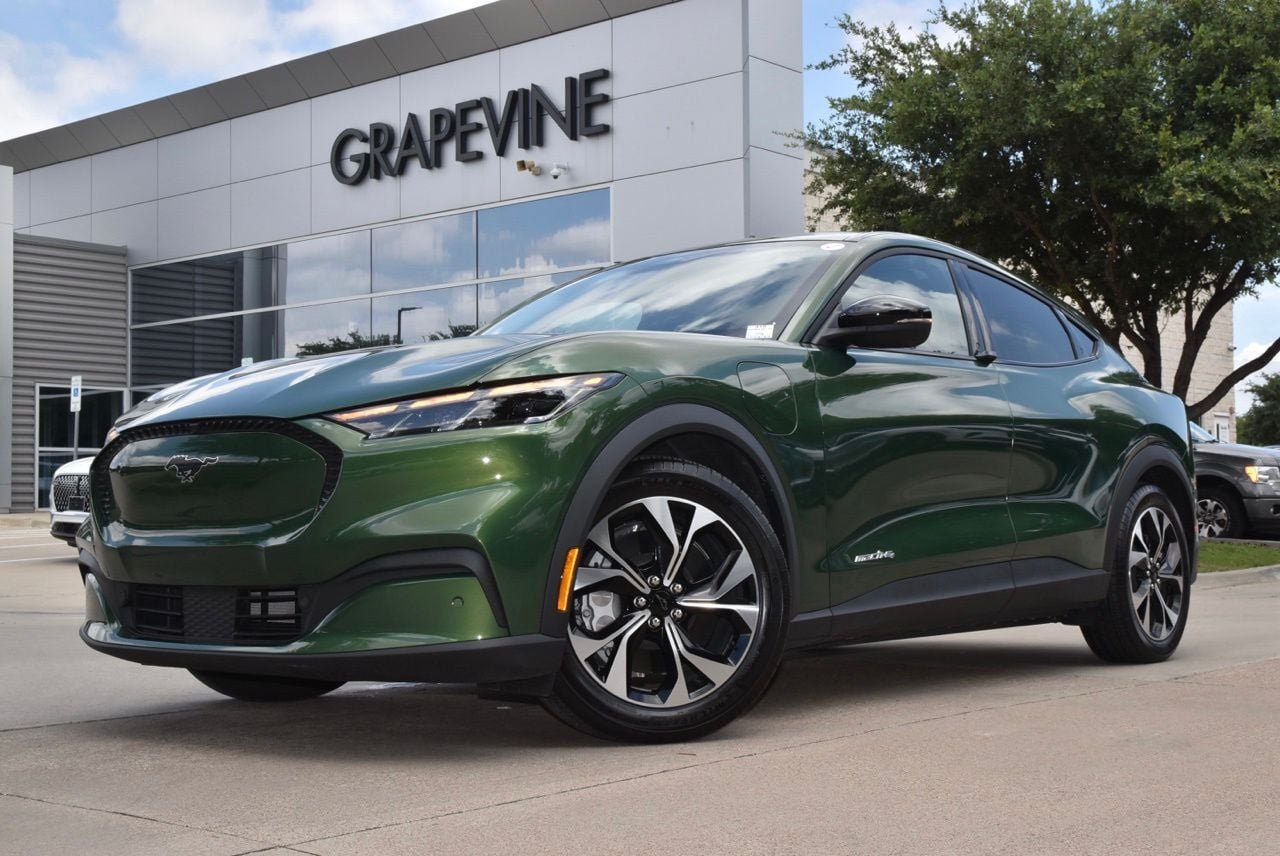 Certified 2025 Ford Mustang Mach-E Select AWD/4WD image 2