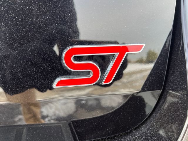 Certified 2023 Ford Explorer ST w/ Equipment Group 401A image 40