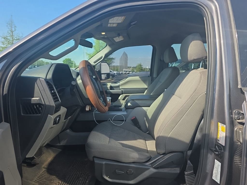 Certified 2021 Ford F250 XLT w/ Tremor Off-Road Package AWD/4WD image 13