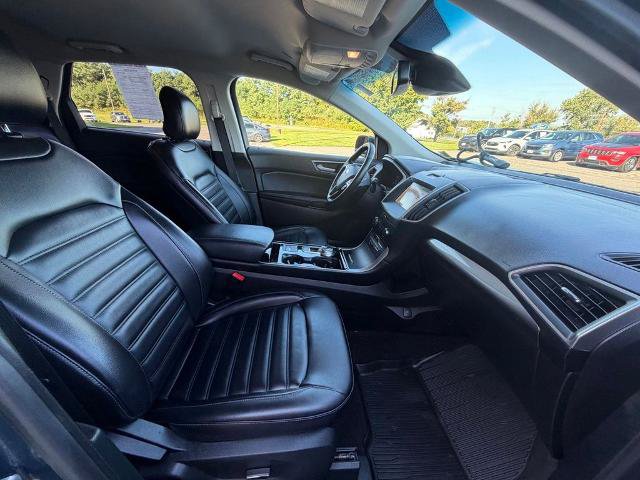 Certified 2019 Ford Edge SEL w/ Equipment Group 201A AWD/4WD image 35
