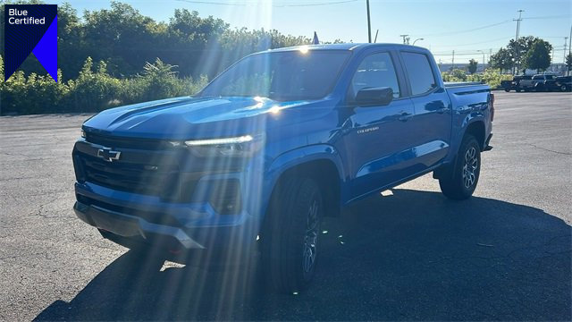 Used 2023 Chevrolet Colorado Z71 w/ Z71 Convenience Package 2