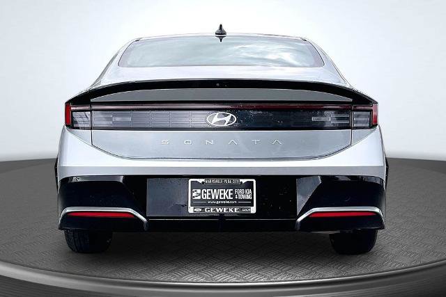 Used 2024 Hyundai Sonata SEL FWD image 4