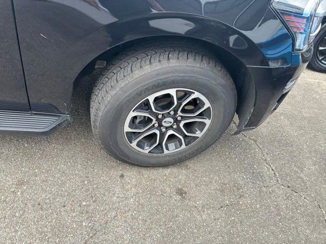 Certified 2024 Ford Expedition Max XLT RWD image 18