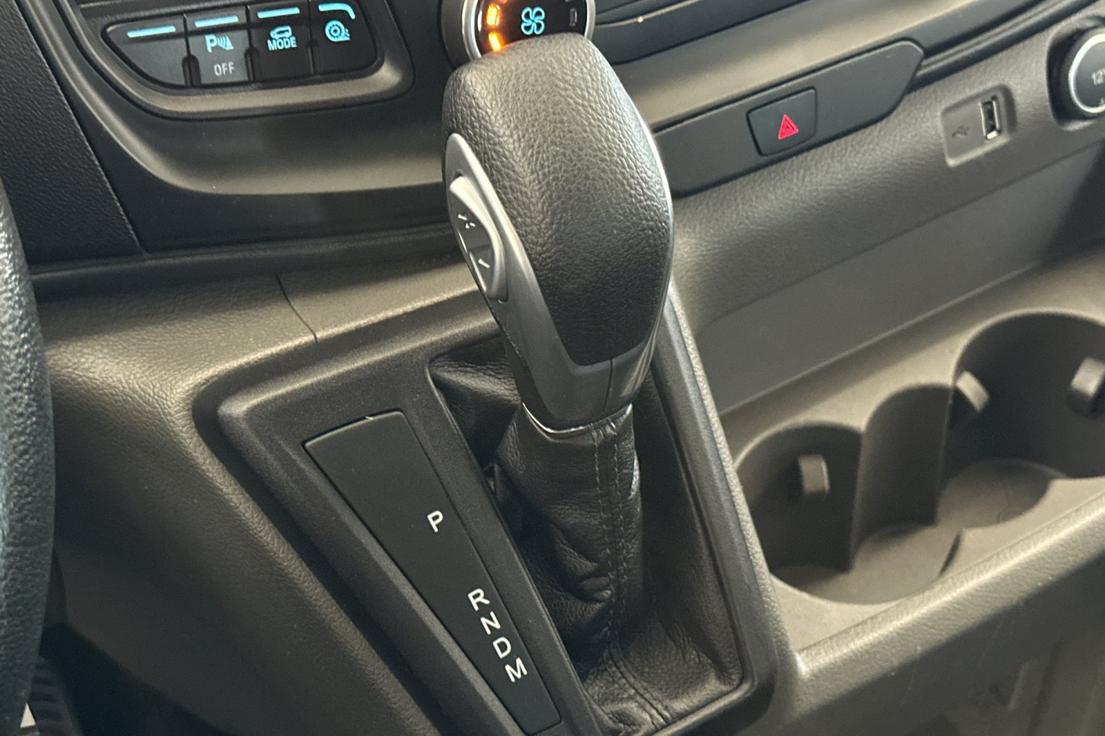 Certified 2021 Ford Transit 150 XL RWD image 23
