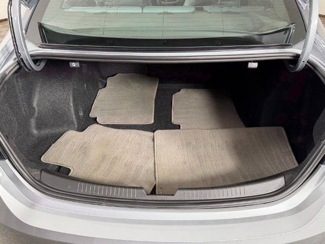 Used 2024 Chevrolet Malibu LT FWD image 20