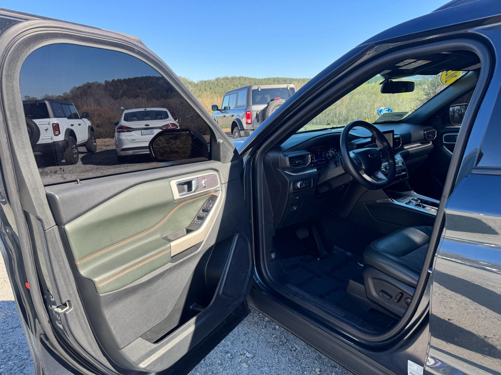 Certified 2022 Ford Explorer Timberline image 12