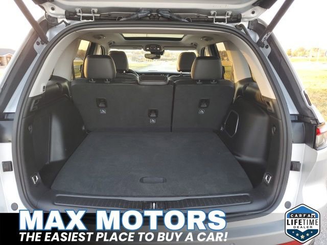 Used 2024 Jeep Grand Cherokee Limited 4xe image 6