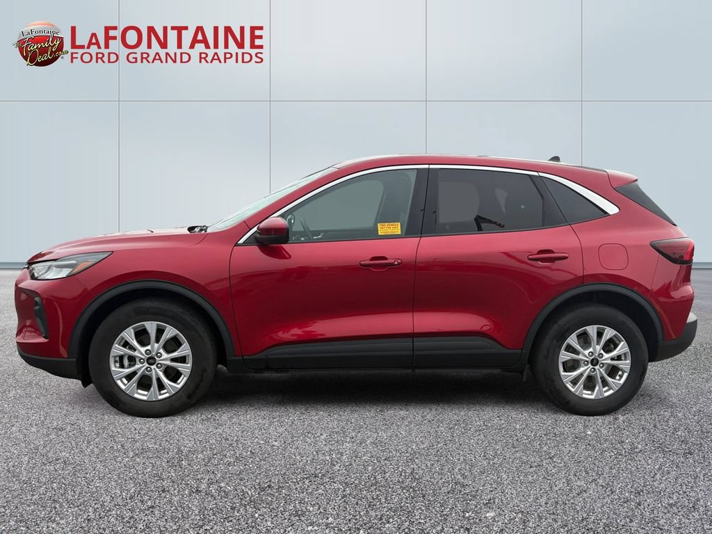 Certified 2023 Ford Escape Active w/ Tech Pack #2 AWD/4WD image 4