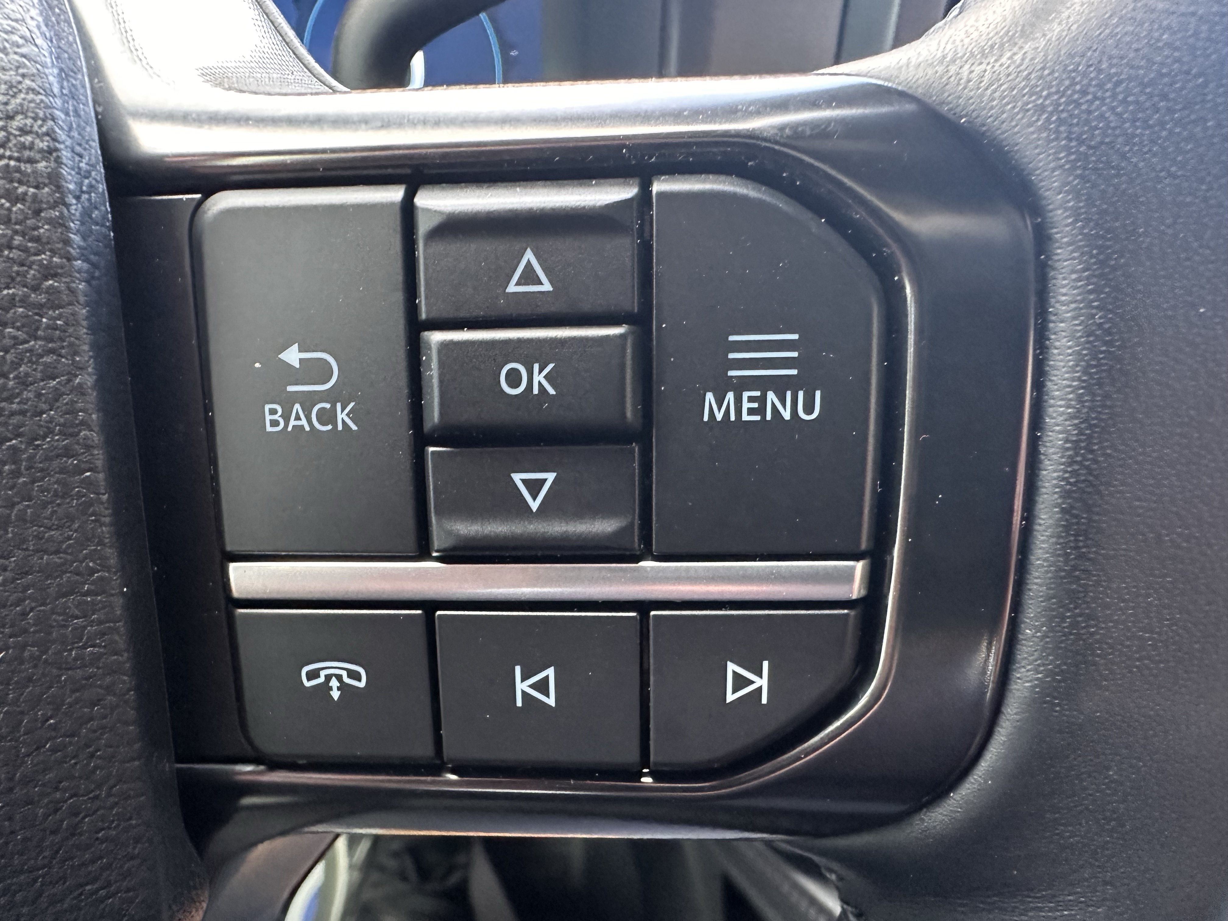 Certified 2025 Ford F250 Platinum AWD/4WD image 26
