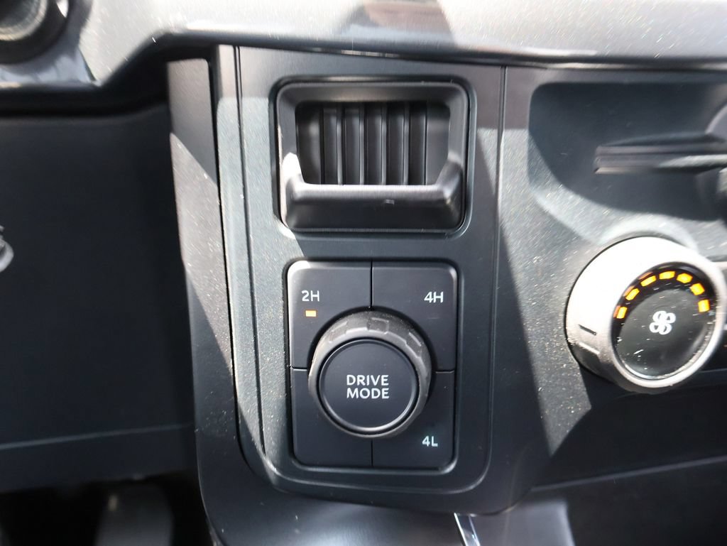 Certified 2025 Ford F150 STX w/ Equipment Group 200A AWD/4WD image 32