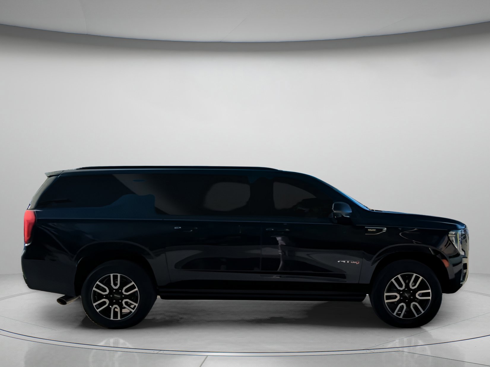 Used 2021 GMC Yukon XL AT4 w/ AT4 Premium Package image 25