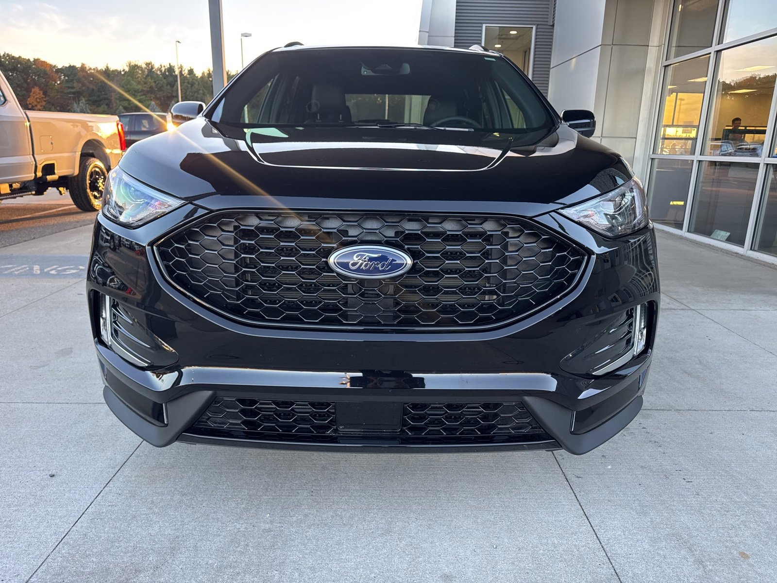 Certified 2024 Ford Edge ST-Line image 11