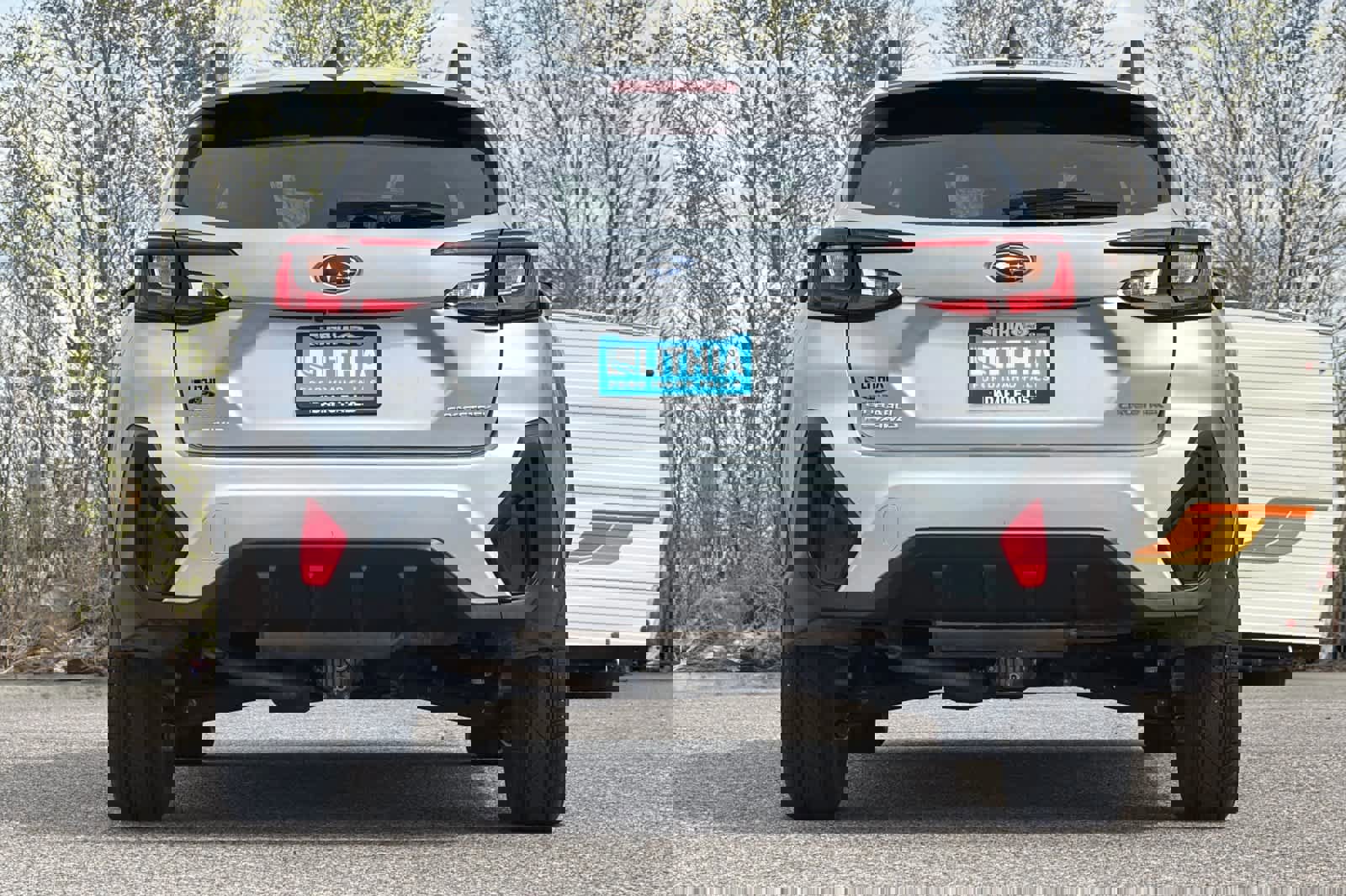 Used 2025 Subaru Crosstrek 2.0i Premium w/ Crosstrek Mirror Package image 4