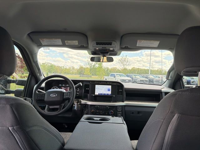 Certified 2023 Ford F250 XL w/ STX Appearance Package AWD/4WD image 17