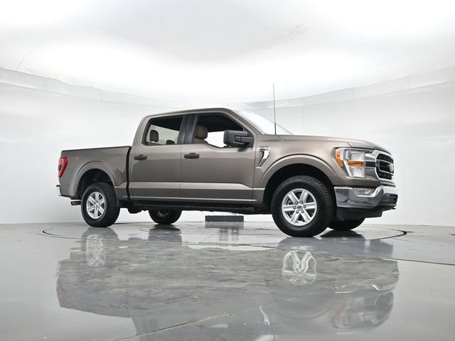 Certified 2022 Ford F150 XLT w/ Equipment Group 301A Mid AWD/4WD image 31