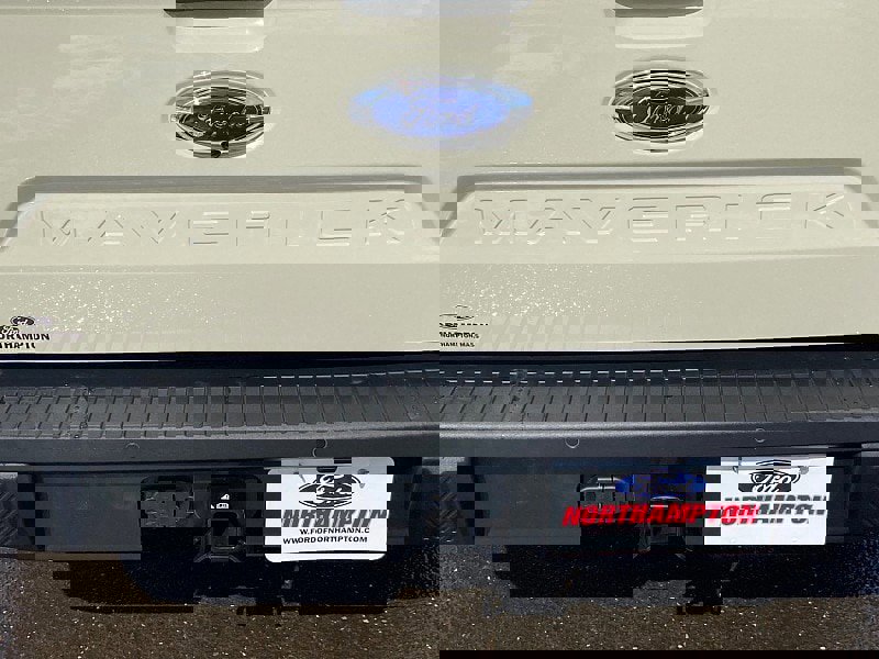 Certified 2024 Ford Maverick Lariat w/ FX4 Off-Road Package image 10