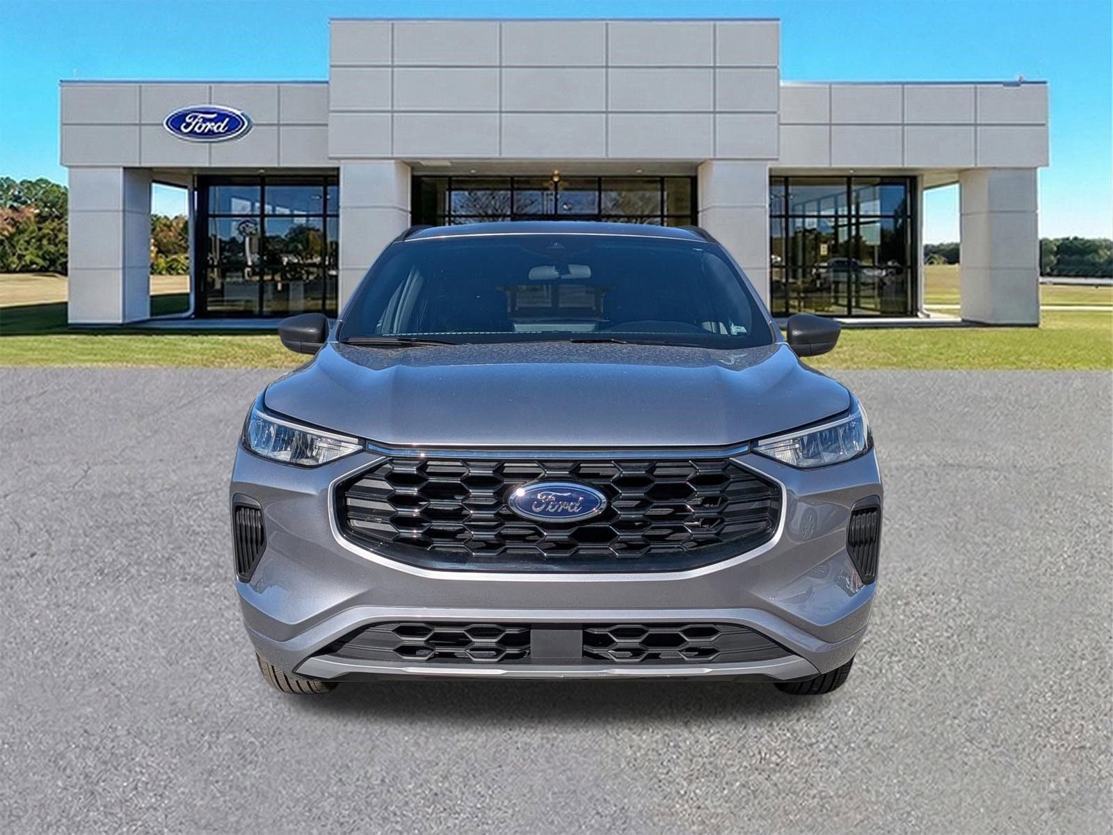 Certified 2023 Ford Escape ST-Line w/ Tech Pack #1 image 9