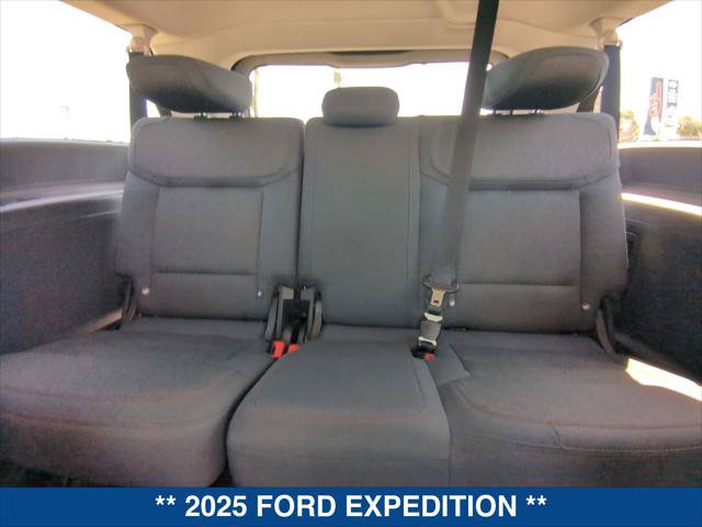 Certified 2025 Ford Expedition Max Active AWD/4WD image 21