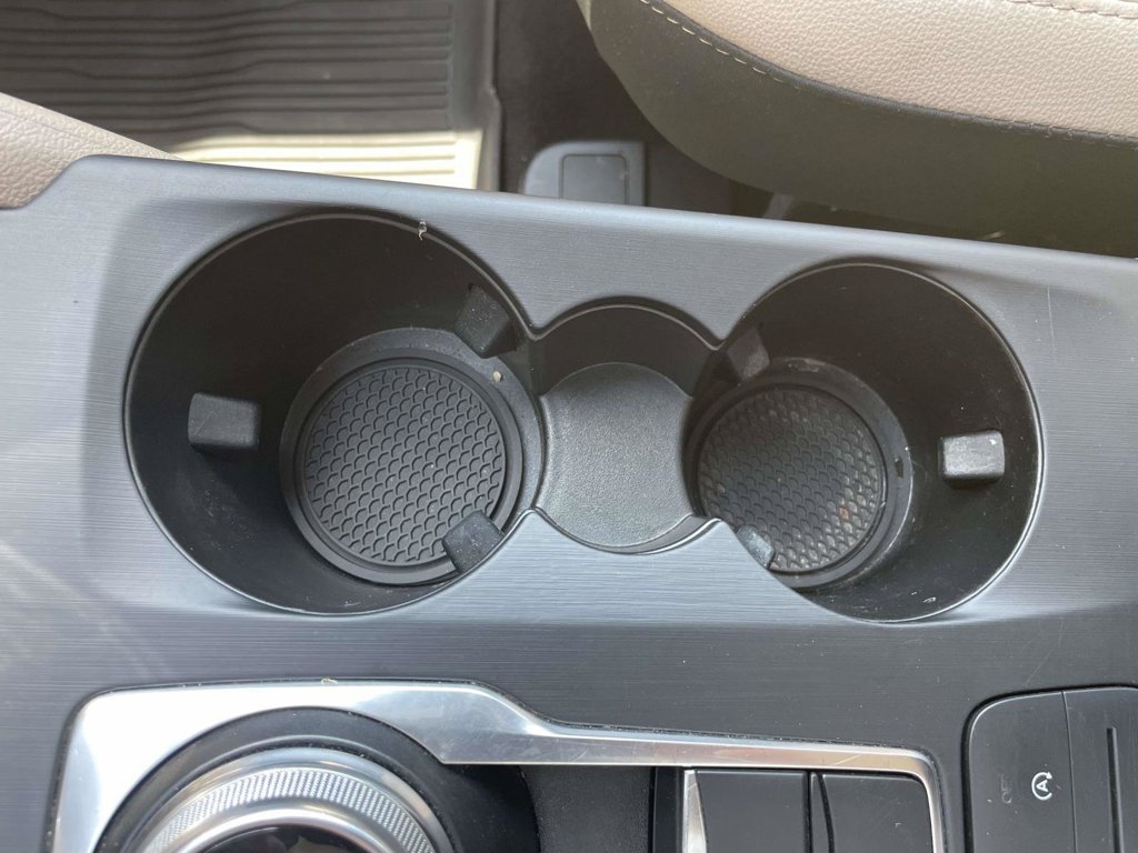 Certified 2022 Ford Escape SEL FWD image 18