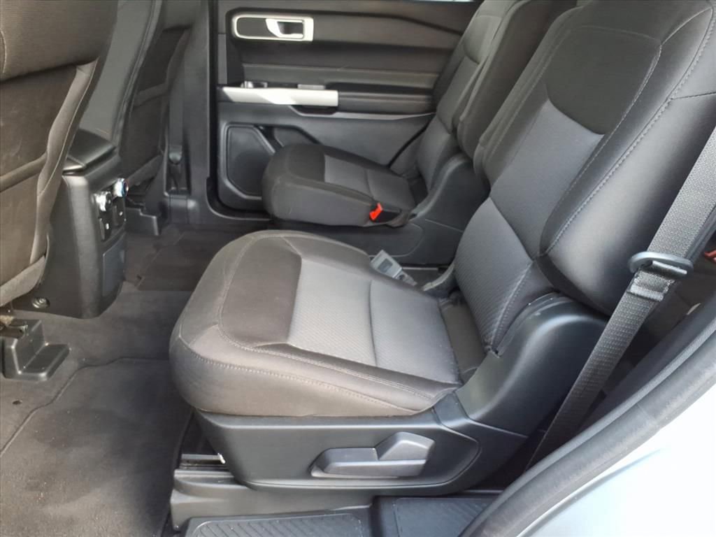 Certified 2023 Ford Explorer XLT image 13
