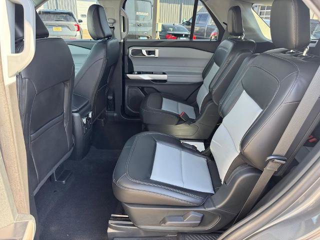 Certified 2023 Ford Explorer XLT w/ Equipment Group 202A image 10