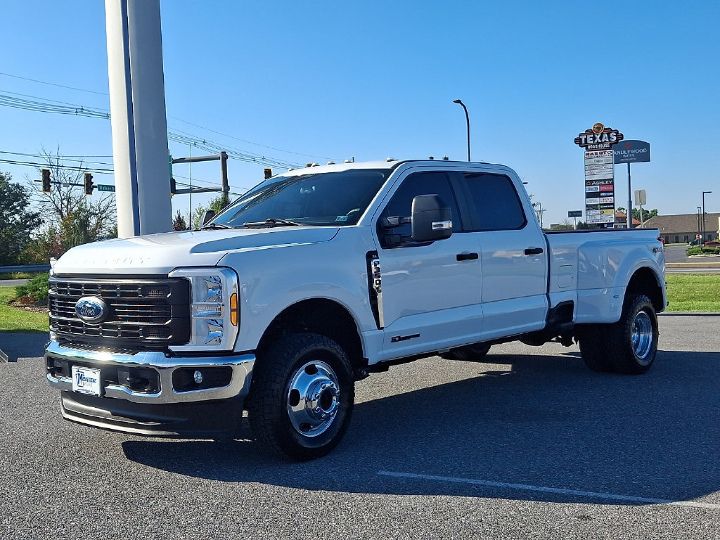 Certified 2024 Ford F350 XL AWD/4WD image 3