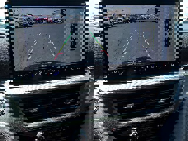 Certified 2025 Ford Explorer Platinum image 25