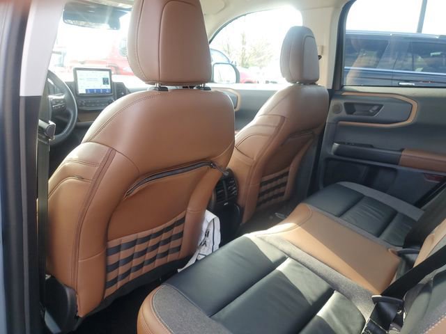 Certified 2023 Ford Bronco Sport Outer Banks w/ Tech Package image 26